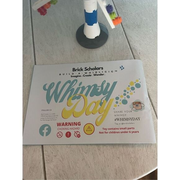 Brick Scholars - Build a Whirligig - Picture 4 of 6